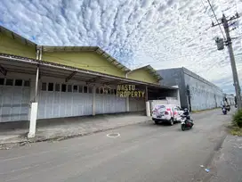 DIJUAL GUDANG LUAS DEKAT MALIOBORO DI JL. PARANGTRITIS