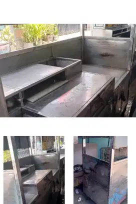 Rombong / gerobak MARTABAK /Terang bulan
