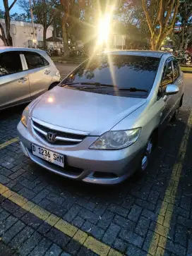 Di jual honda city autometic vtec 2007