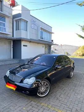Mercedes-Benz C200 2001 Bensin