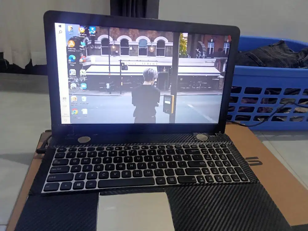 Laptop Asus X541s
