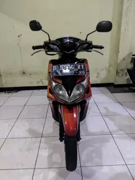 Xeon karbu 2010