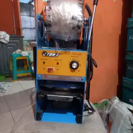 Di jual cepat Mesin pres cup