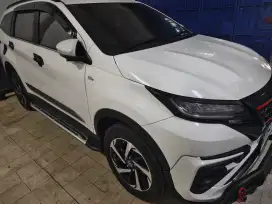 Toyota Rush Gr Sport 2023 metik