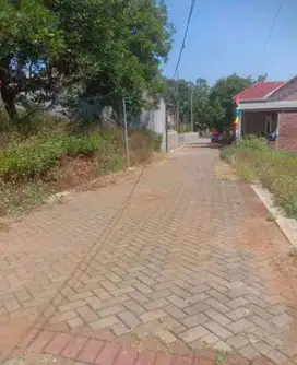 Kami Tawarkan Tanah SHM Ready ‎Area Kampus Unnes Gunungpati kalisegoro