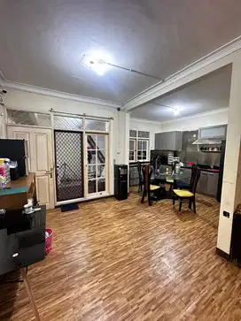 Dijual Rumah Permata Buana 8x20