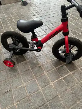 DIJUAL SEPEDA ANAK MERK GEKO+ 4in1 JARANG DIPAKAI, KONDISI TERAWAT