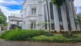 Dijual Rumah Mewah Hoek Di Patra Kuningan , Kuningan Timur