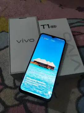 DIJUAL Hp VIVO T1 5G  Ram 8+8 GB/256 GB Kondisi 95%  TIDAK BOHONG