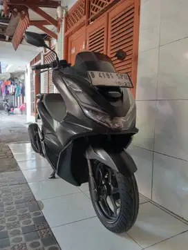 Honda PCX Tahun 2022 Bisa tt/bt