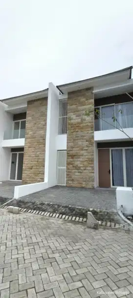 Rumah Baru Gress ready siap Huni 2 Lantai