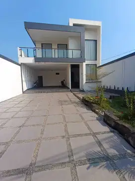 Rumah mewah di jombor di jual.murah