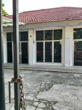 Dijual gedung ex sekolahan