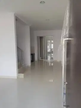 Dijual rumah golf island termurah cluster bagus