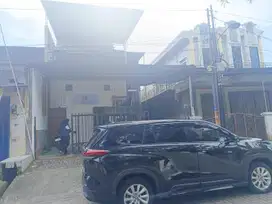 Dijual kantor dan kos karyawan