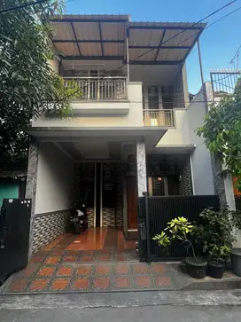 Rumah Baru 2 Lantai Akses Bagus di Pekayon Bekasi Selatan