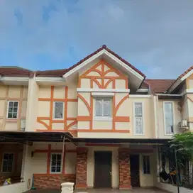 RUMAH BARU SANGAT LUAS LOKASI BAGUS DAN STRATEGIS BANGET DI BSD