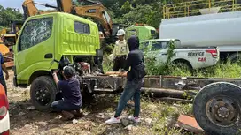 DIJUAL HINO DUTRO 136 HDX 4X