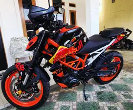 Dijual KTM duke 400 cc