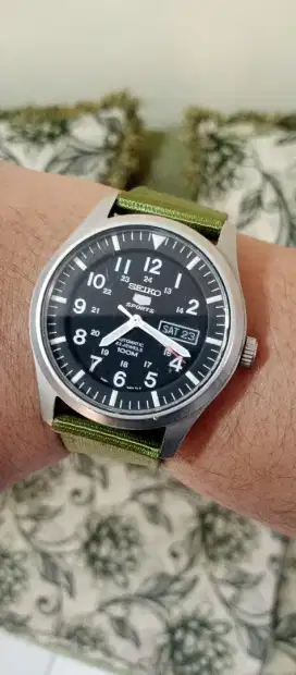 Seiko 5 Matic Military