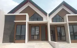 Rumah 2 lantai, bisa KPR BSI, strategis dekat ke tol dan pusta kota