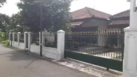 DIJUAL RUMAH ASRI DAN LUAS DI BOGOR KOTA