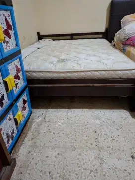 Kasur+dipan bekas