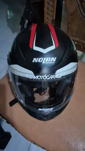 Helm  barang masih bgs