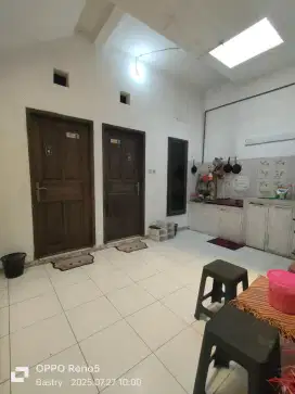 Kost Aktif Full Penghuni Bunga Bunga Lowokwaru Dkt Kampus UB
