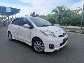 Toyota Yaris S TRD AT 2012 km rendah terawat pajak panjang siap pakai