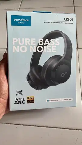 Headphones Soundcore by Anker Q20i