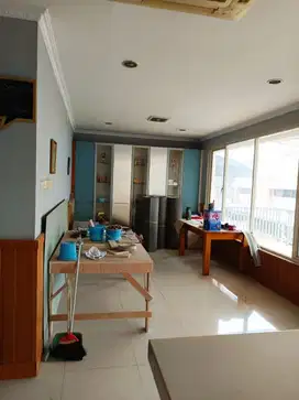 Dijual Ruko Komplek Darmo Park 1
