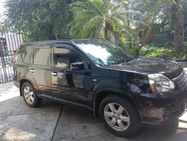 Nissan X-Trail 2010 Bensin