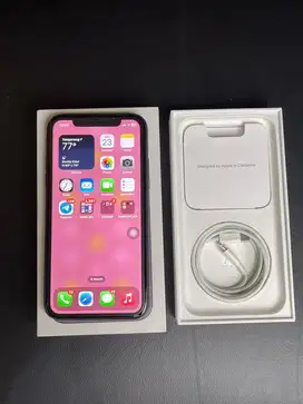IPHONE 11 BLACK 64GB – MULUS KAYA BARU, NO MINUS, BH 91%!