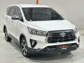 Plat H.. VENTURER 2.4 A/T 2020 Facelift.. eNHa garage Semarang