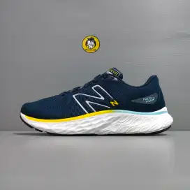 SEPATU RUNNING NB FRESH FOAM X EVOZ. SIZE 42