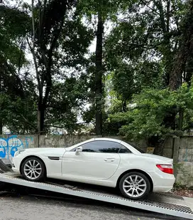Mercedes-Benz SLK200 2011 Bensin