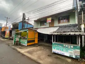 Rumah pinggir jalan di ciamis