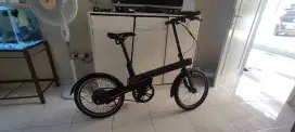 Sepeda Listrik Xiaomi Qicycle EC1 – Kondisi Bagus,