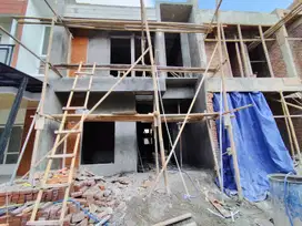 Di jual rumah 2lantai segera serah terima kunci di Pesanggrahan Jaksel