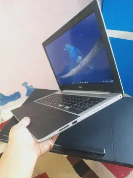 Laptop Core i7 Gen8 RAM 12GB DDR4 SSD 512GB 15,6 FHD DUAL VGA AMD 2GB