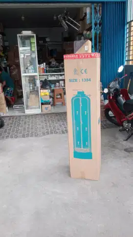 Menyediakan jasa pemasangan dan penjualan filter air.