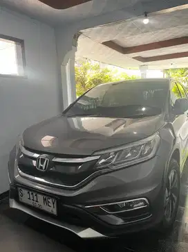 Dijual CRV 2.4 thn 2015 terawat, mulus,pemakai pribadi