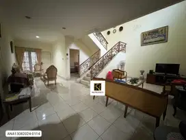 Rumah LT202 Interior Luas LB303 Kota Wisata Cibubur