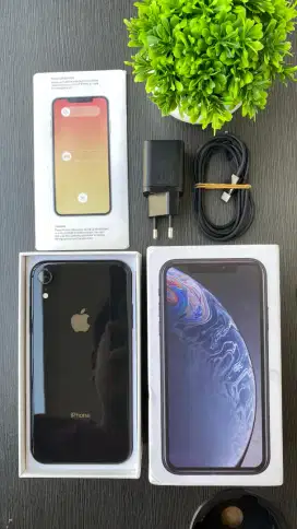 Iphone XR (Black) 64Gb All Operator