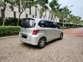 HONDA FREED E PSD 2011 TIPE TERTINGGI Tangan 1 Dr Baru Service Record