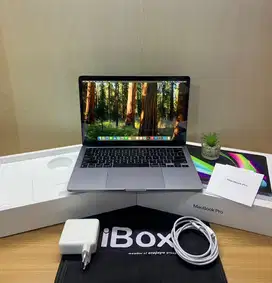 Jual cepat, Macbook Pro M2 13inc 2022 ram 8Gb ssd 256Gb ex iBOX