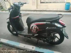 Scoopy 2016 hitam ad skh istimewa