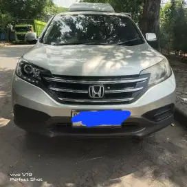 Mobil honda crv 2012