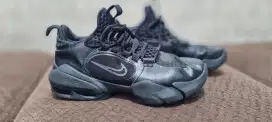 Nike air max Alpha savage 2, full black size 42,5